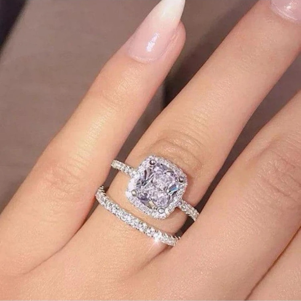New 3.2 CT Cushion Cut Halo White Sapphire 14k White Gold Plated Bridal Ring Set - Picture 3 of 15